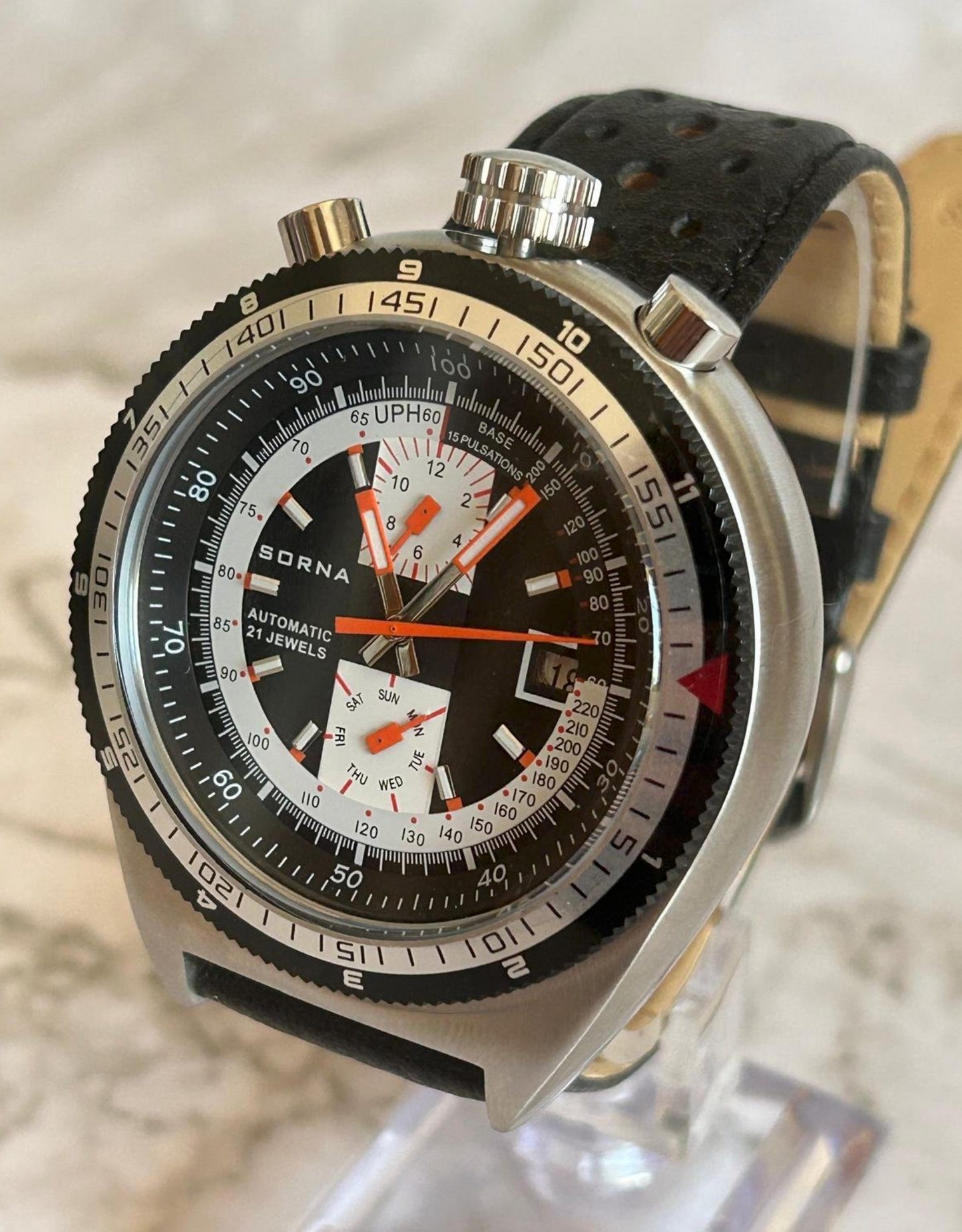 SORNA Bullhead Automatic Watch – Tachymeter Scale