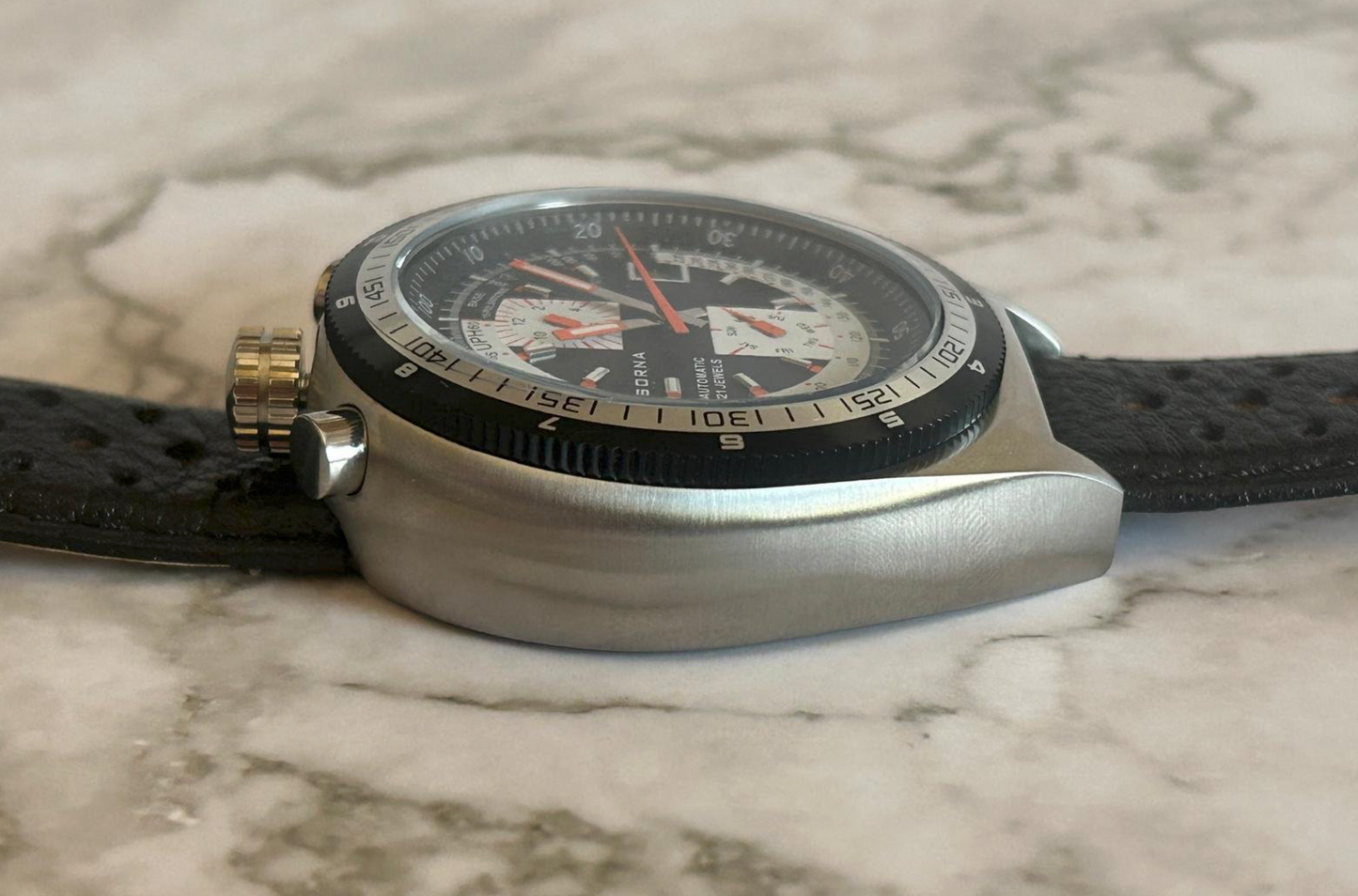 SORNA Bullhead Automatic Watch – Tachymeter Scale