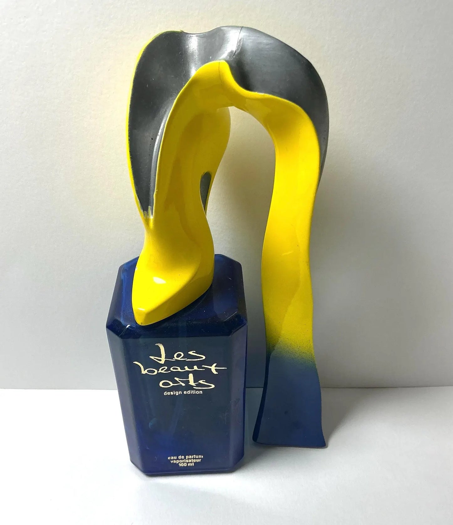 Allen Jones signed sculpture "Les Beaux Arts"  limited edition bronze sculpture perfume 1993, very rare