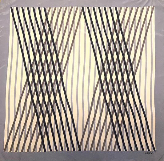 Gucci 100% silk scarf pattern 84X84cm, authentic, new